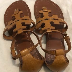 Tory Burch Phoebe Sandals tan camel